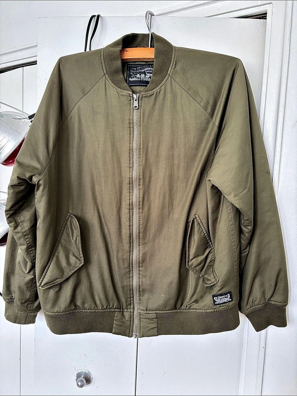 Levi Strauss & Co. Levi's Quilted Bomber Jacket. Olive Medium